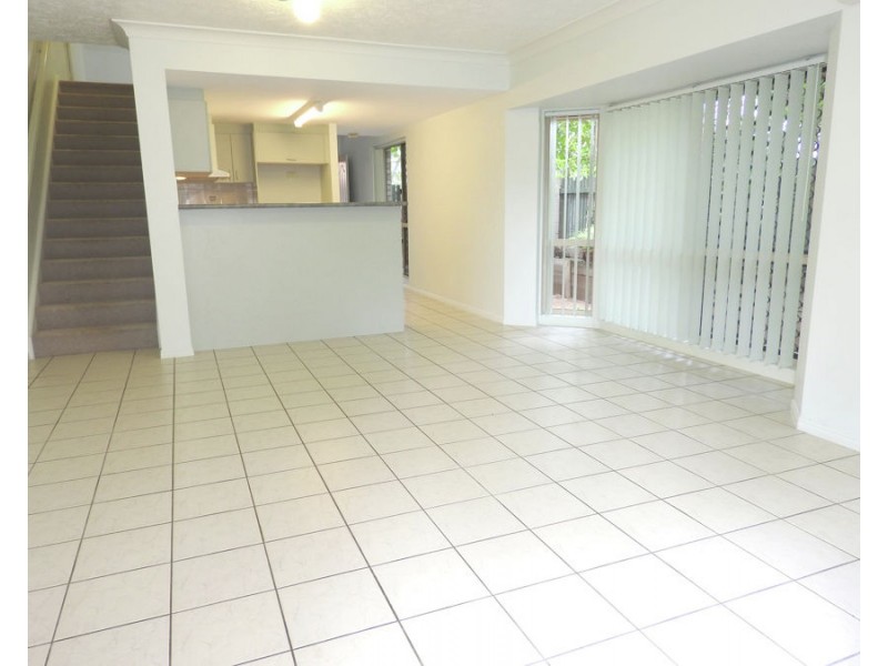 3/123 Eyre Street, North Ward QLD 4810