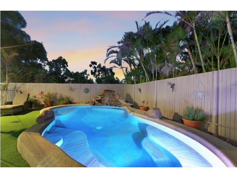 50 Warbler Crescent, Douglas QLD 4814