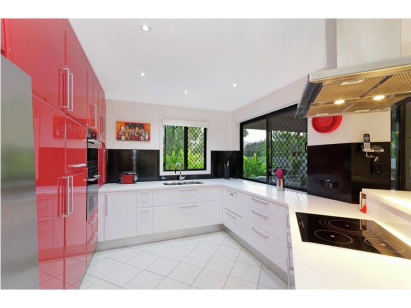 50 Warbler Crescent, Douglas QLD 4814