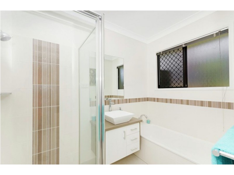 12 Phantom Place, Mount Louisa QLD 4814