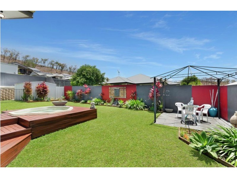 12 Phantom Place, Mount Louisa QLD 4814