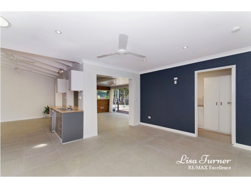 5 Elm Court, Bushland Beach QLD 4818