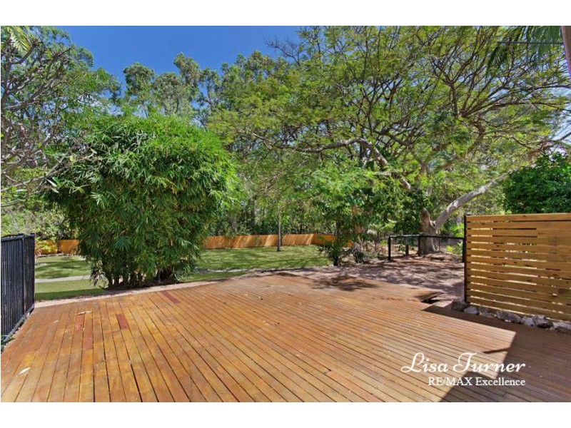 5 Elm Court, Bushland Beach QLD 4818