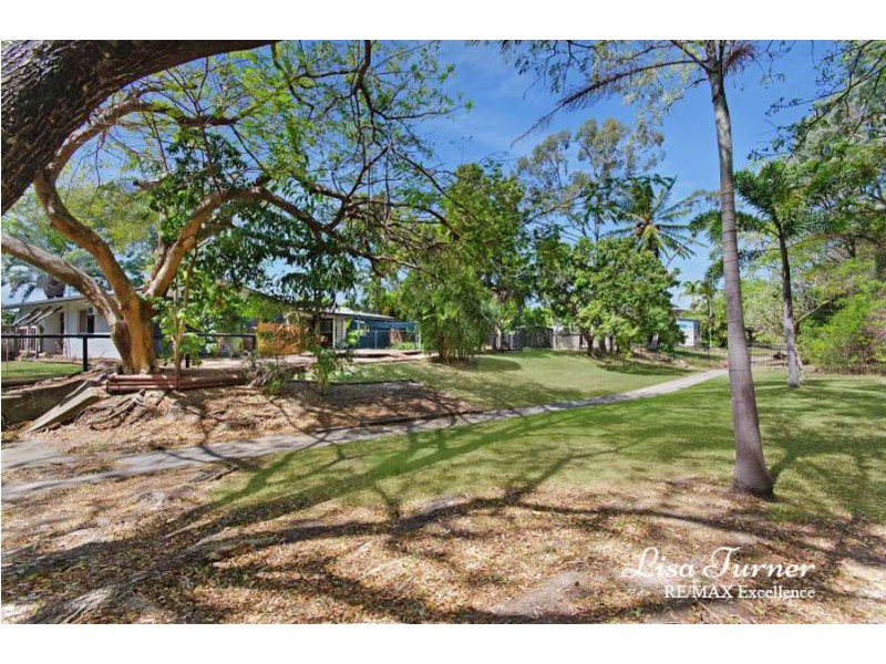 5 Elm Court, Bushland Beach QLD 4818