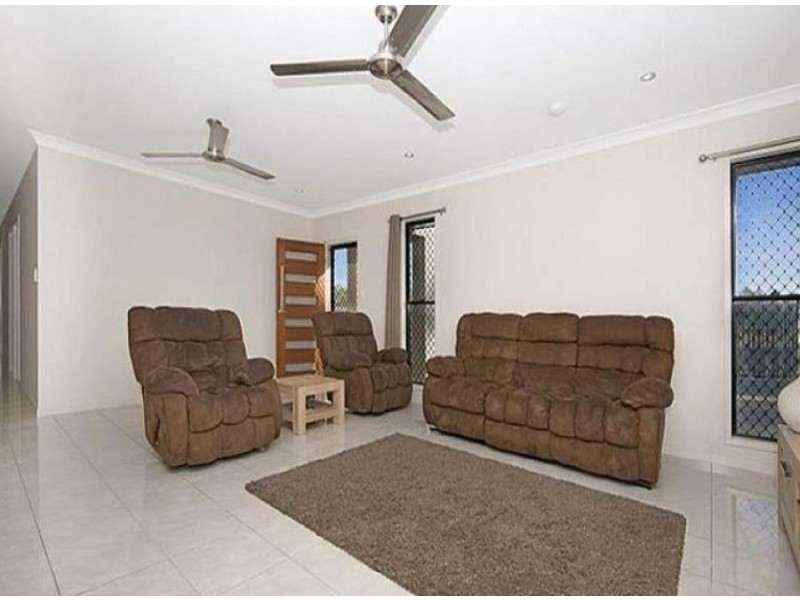 92 Clifford Avenue, Yabulu QLD 4818