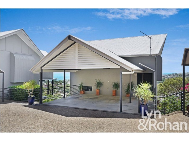 2/5 Glamis Court, Castle Hill QLD 4810