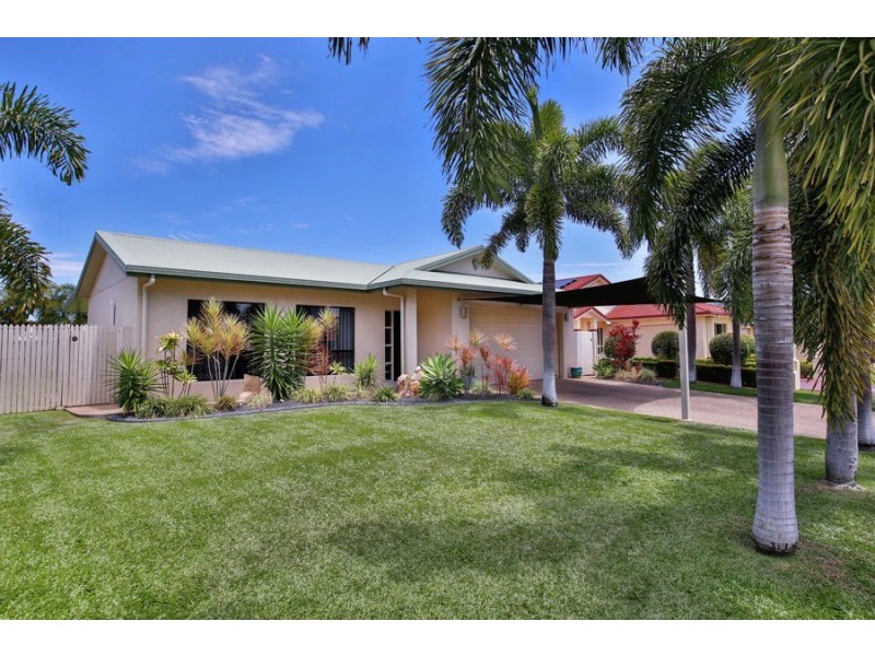 8 Cleary Street, Kirwan QLD 4817