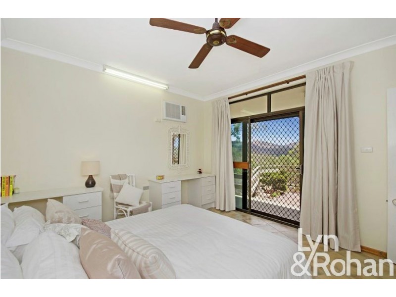 840 Flinders Highway, Oak Valley QLD 4811