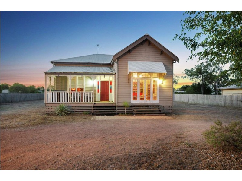 52 Mount Low Parkway, Mount Low QLD 4818