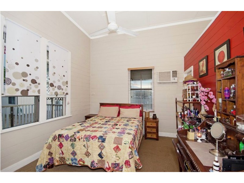 52 Mount Low Parkway, Mount Low QLD 4818