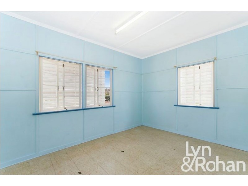 27 Downs Street, Gulliver QLD 4812