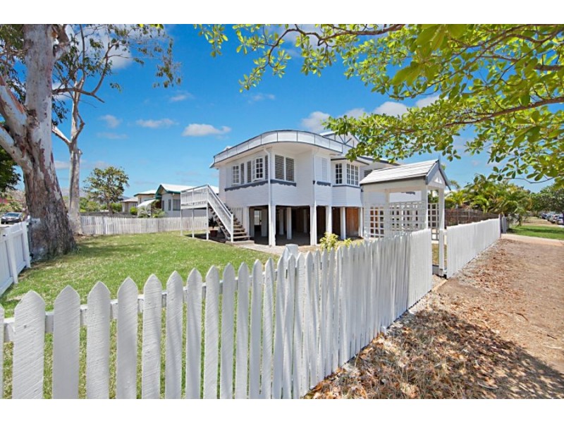 39 Diprose Street, Pimlico QLD 4812