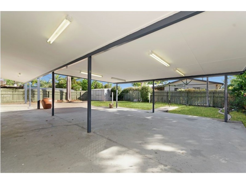 6 Chiquita Avenue, Rasmussen QLD 4815