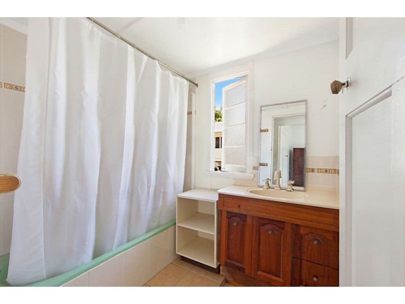 6 Old Common Road, Belgian Gardens QLD 4810