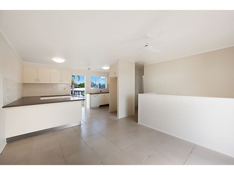 Mount Louisa QLD 4814