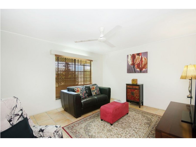 4 Haughton Street, Mundingburra QLD 4812