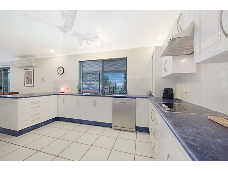 5 Cascade Court, Mount Louisa QLD 4814