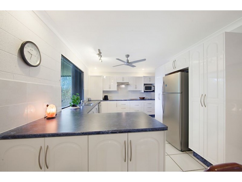 5 Cascade Court, Mount Louisa QLD 4814