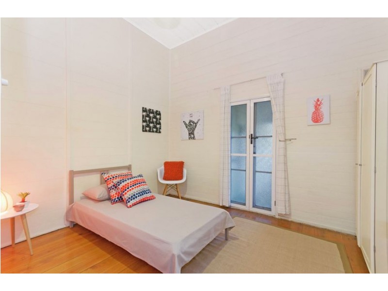 58 McIlwraith Street, South Townsville QLD 4810