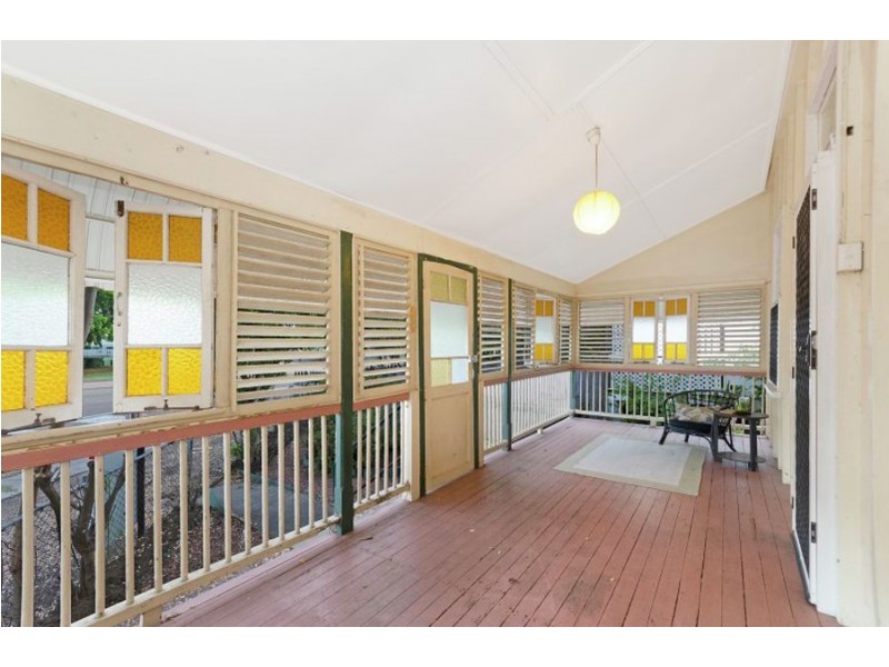 58 McIlwraith Street, South Townsville QLD 4810