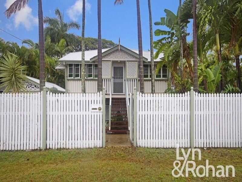 18 Fraire Street, Hermit Park QLD 4812