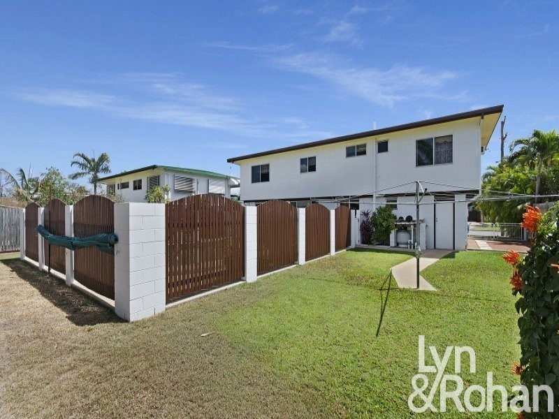 10 Tamarind Street, Kirwan QLD 4817