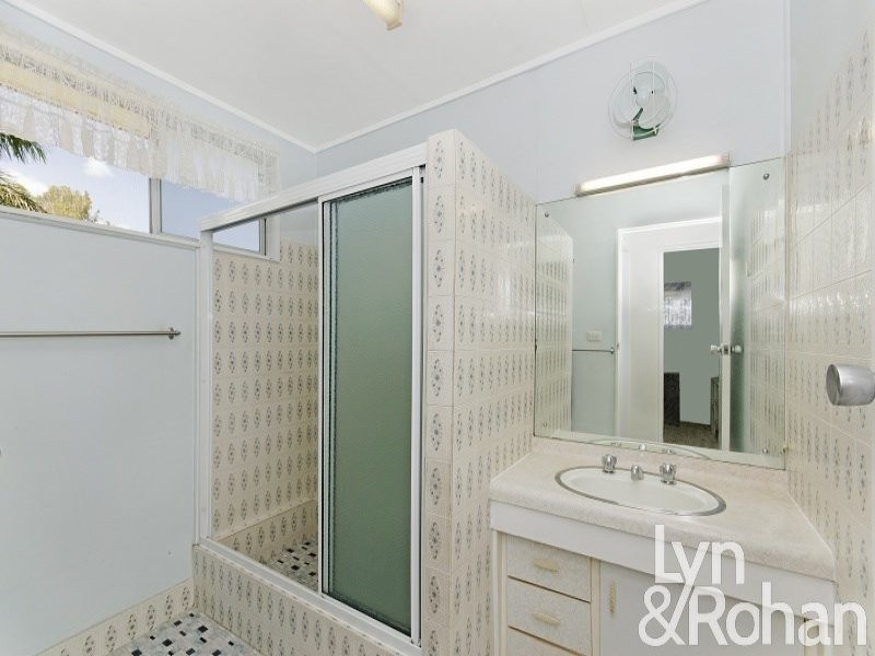 10 Tamarind Street, Kirwan QLD 4817