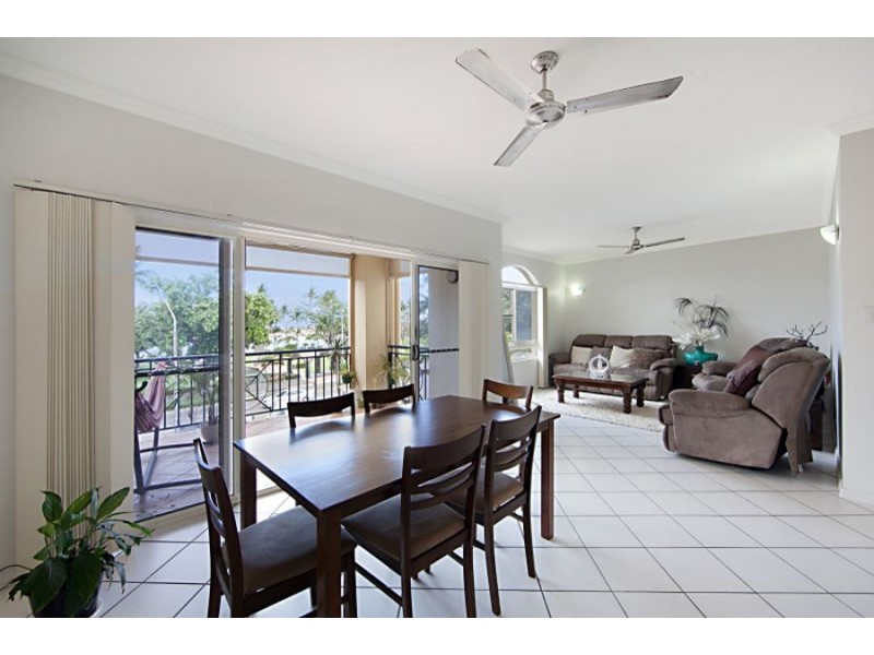 9/18 The Strand, North Ward QLD 4810