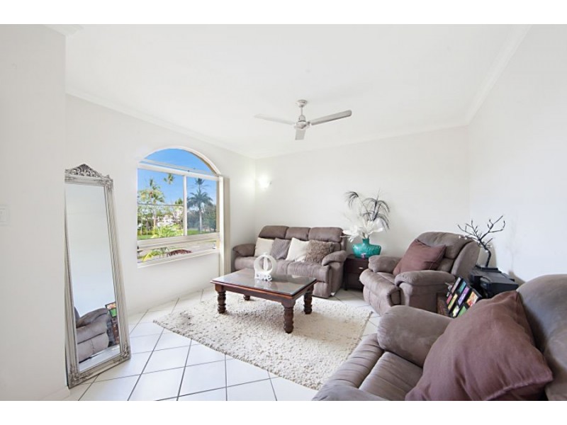 9/18 The Strand, North Ward QLD 4810