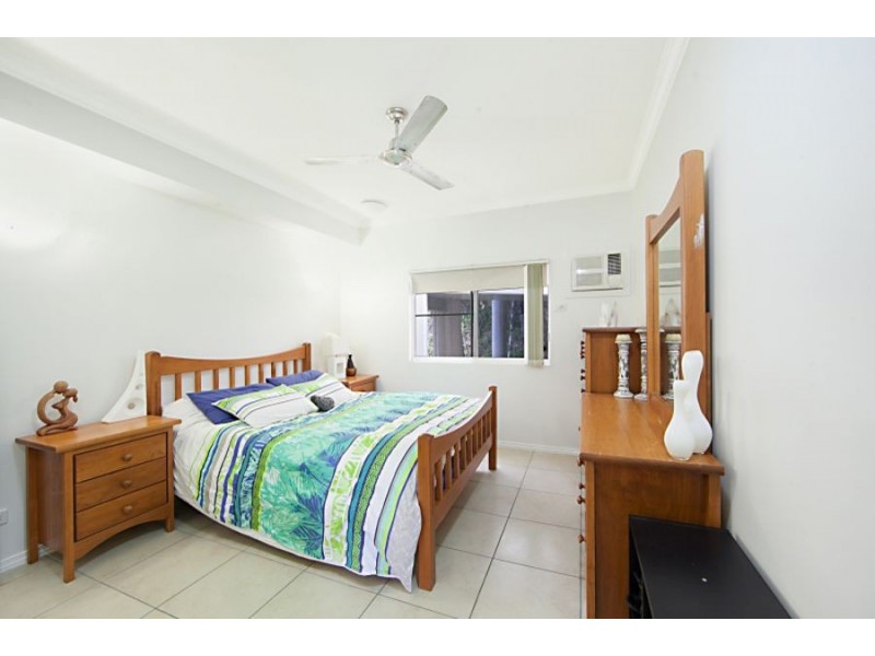 9/18 The Strand, North Ward QLD 4810