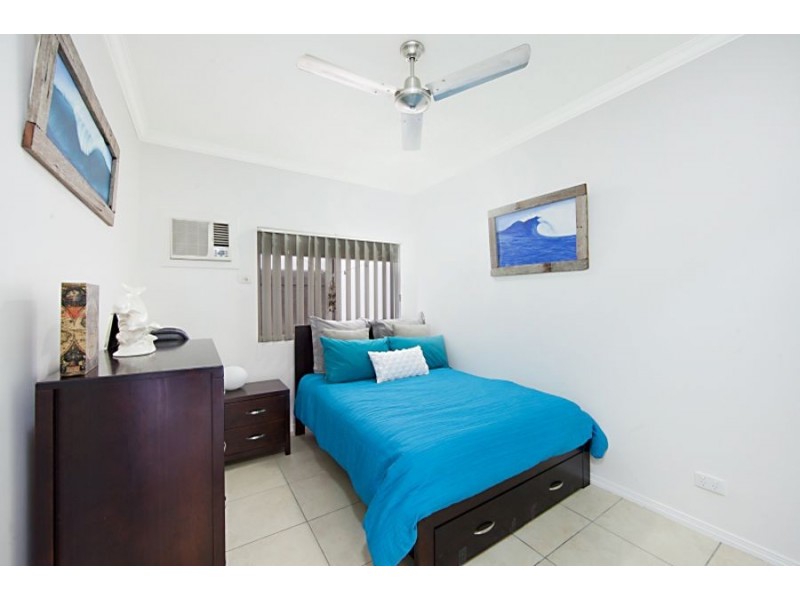 9/18 The Strand, North Ward QLD 4810