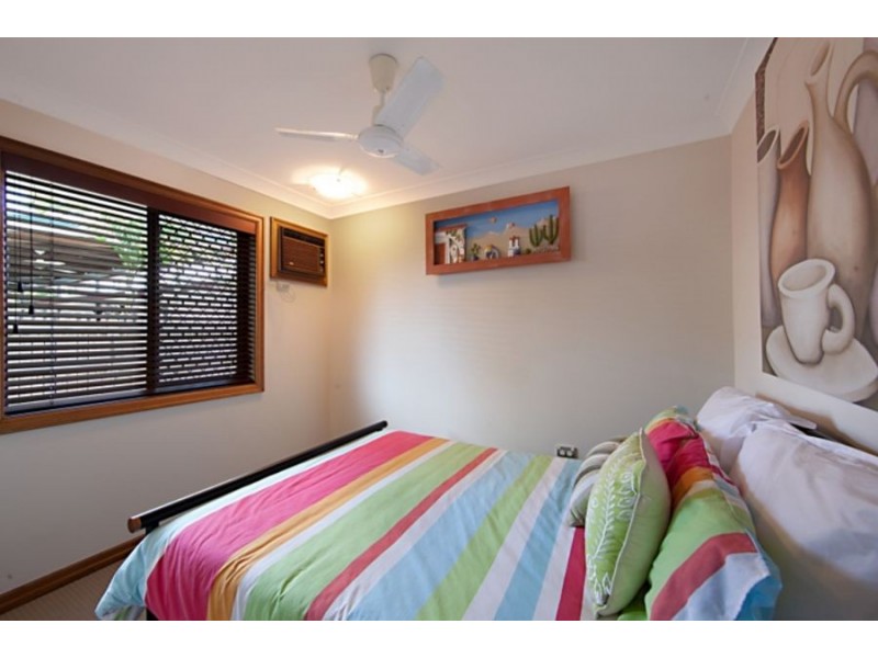 4 Rosecrans Avenue, Kirwan QLD 4817