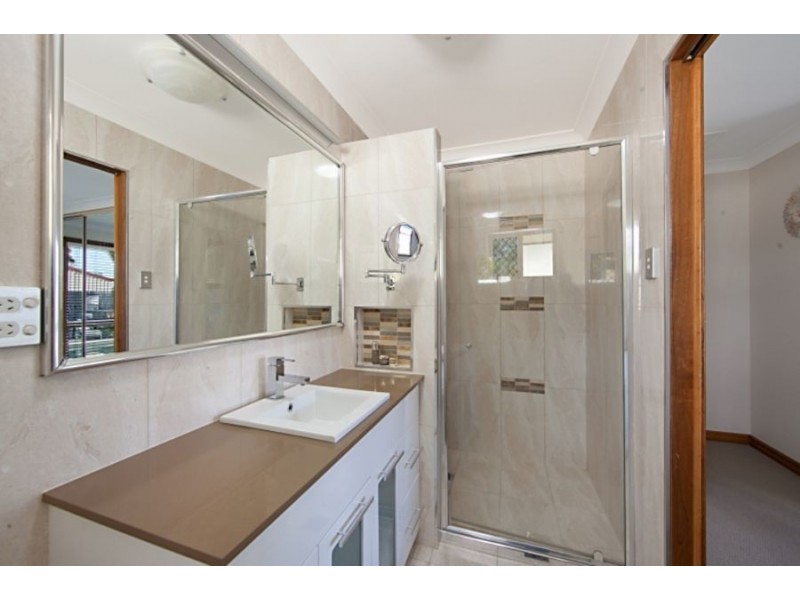 4 Rosecrans Avenue, Kirwan QLD 4817