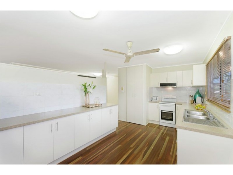 9 Pelican Avenue, Condon QLD 4815