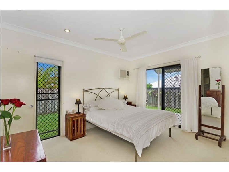 9 Channel Street, Bushland Beach QLD 4818