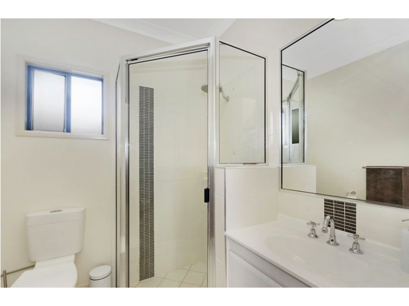 9 Channel Street, Bushland Beach QLD 4818