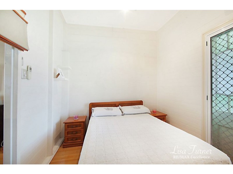 13 Ninth Street, Railway Estate QLD 4810