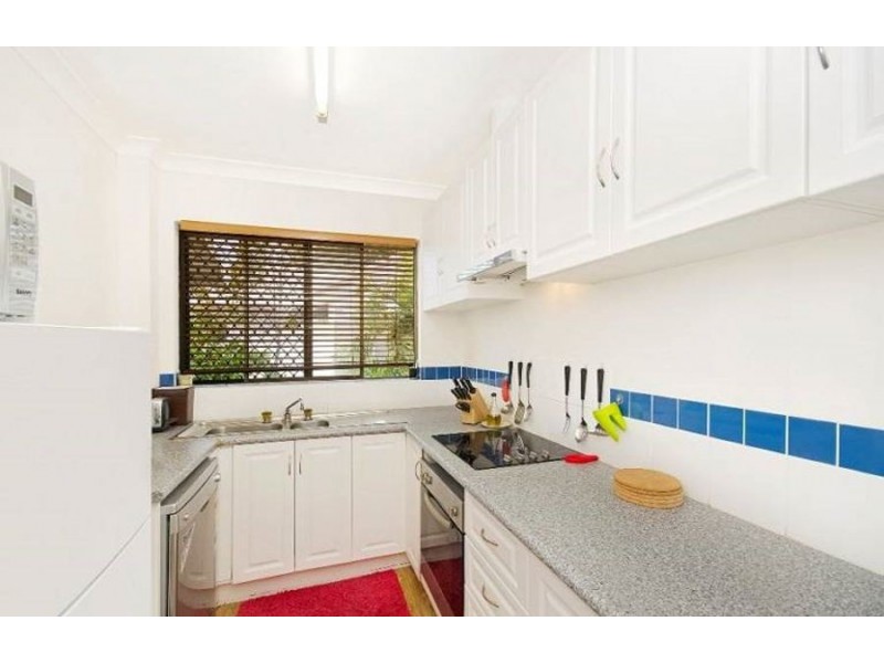 6/74 Mitchell Street, North Ward QLD 4810