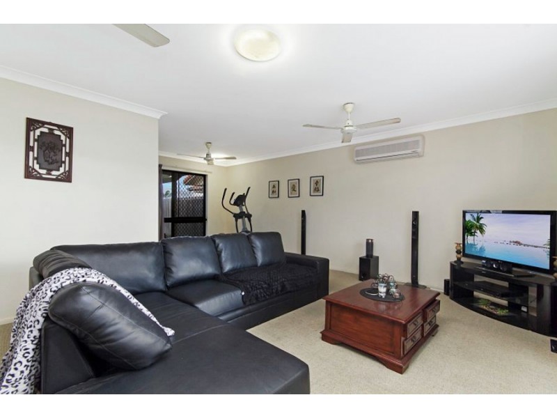 24 Milgate Crescent, Kirwan QLD 4817