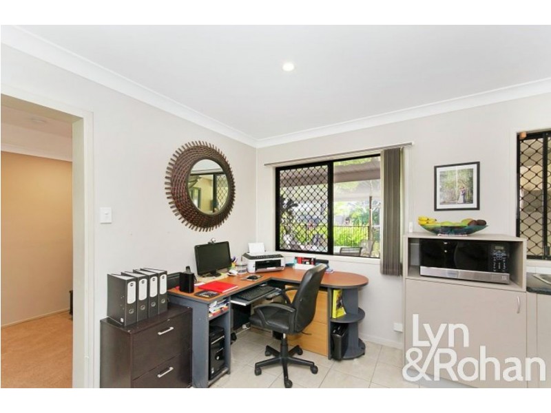 17 Wexford Crescent, Mount Low QLD 4818