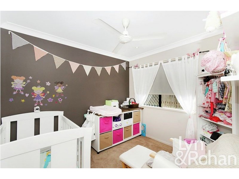 17 Wexford Crescent, Mount Low QLD 4818