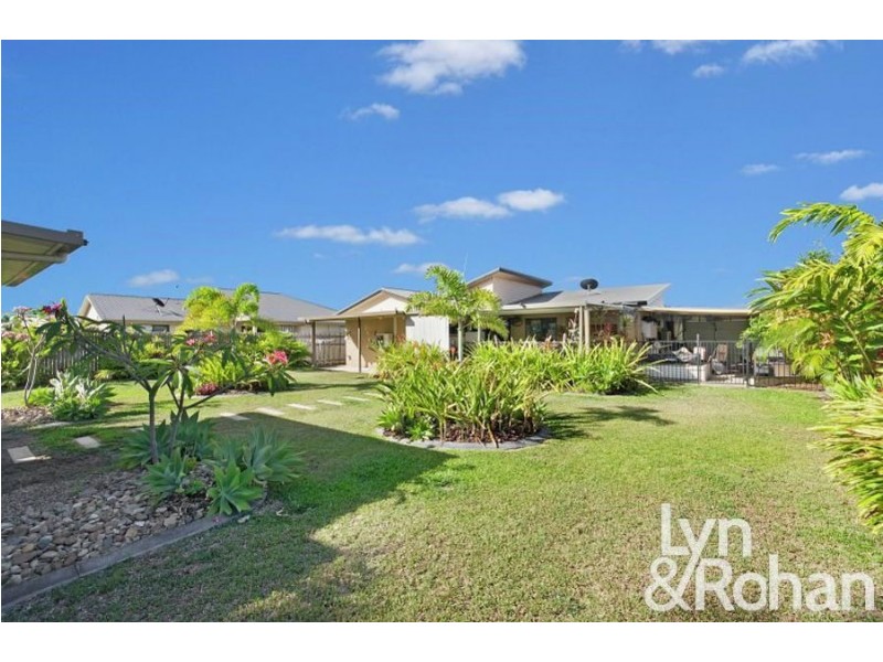 17 Wexford Crescent, Mount Low QLD 4818