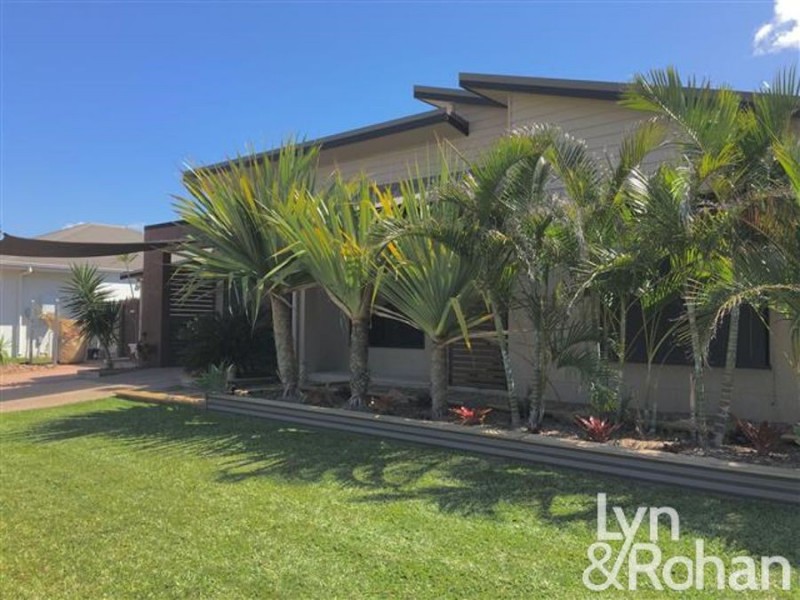 17 Wexford Crescent, Mount Low QLD 4818