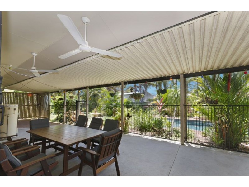 3 Fuchsia Court, Bushland Beach QLD 4818