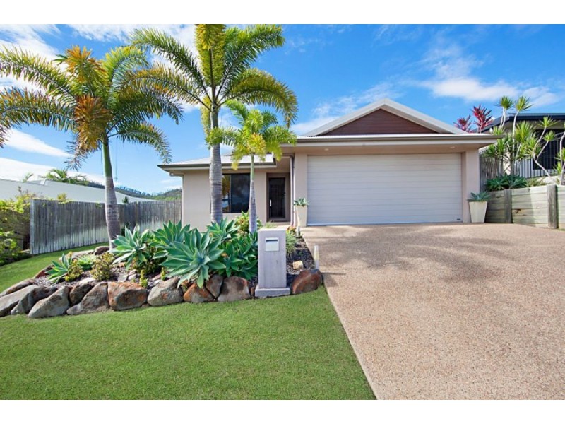 10 Lockyer Place, Mount Louisa QLD 4814