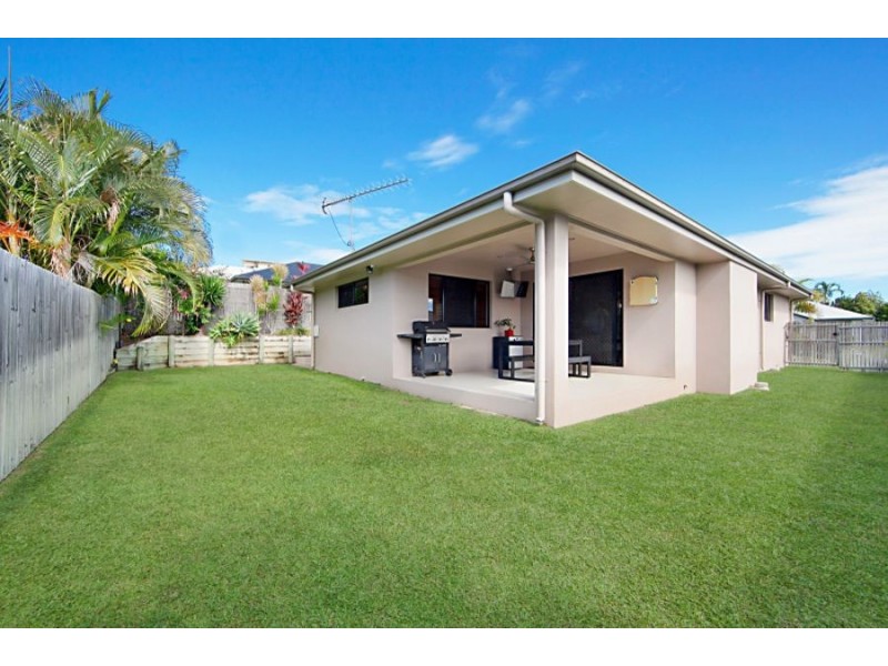 10 Lockyer Place, Mount Louisa QLD 4814