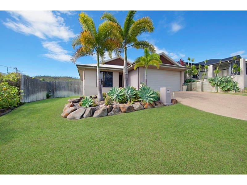 10 Lockyer Place, Mount Louisa QLD 4814