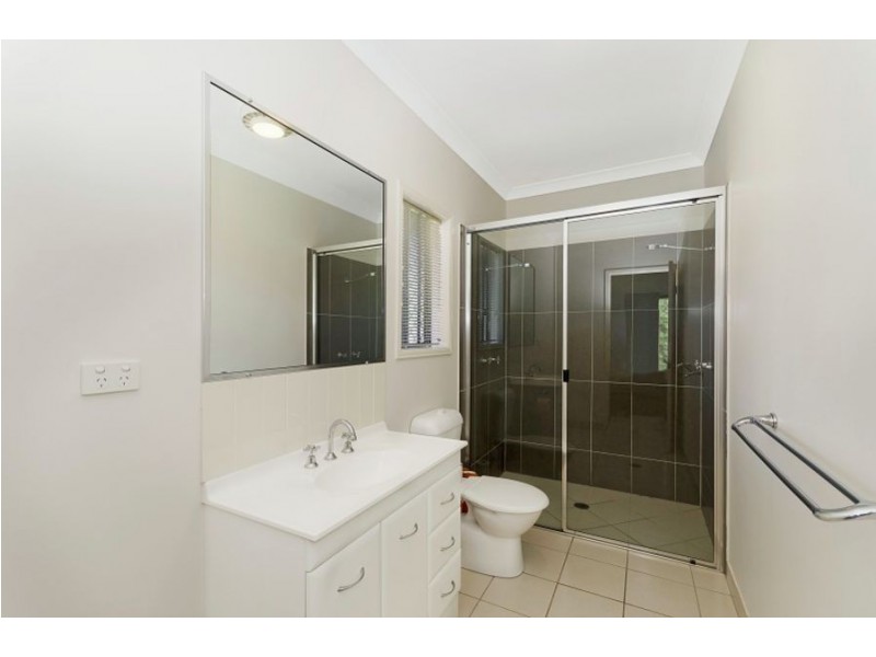 32 Anchorage Circuit, Bushland Beach QLD 4818