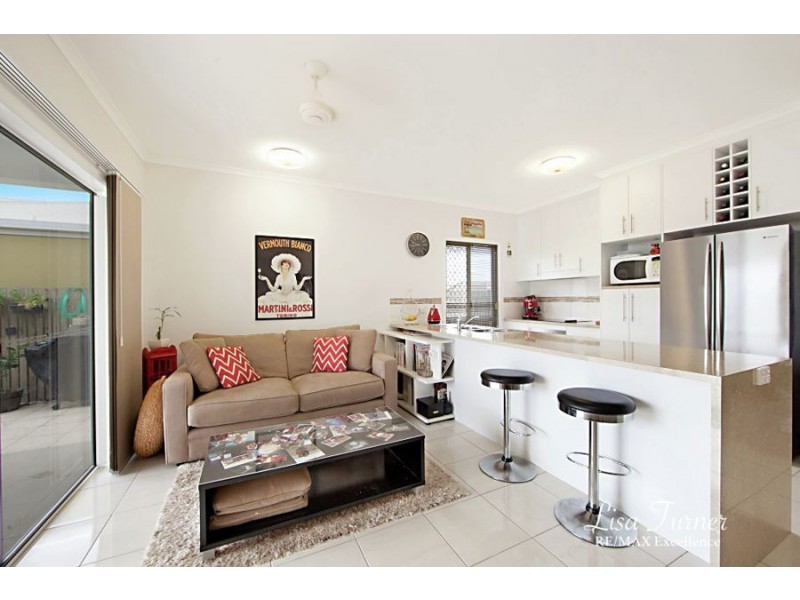 57 Beach Oak Drive, Mount Low QLD 4818