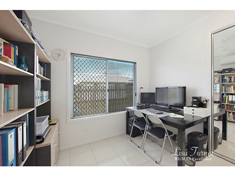 57 Beach Oak Drive, Mount Low QLD 4818